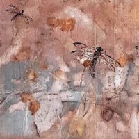 Elena Tsirulnik - Dragonfly garden. Special botanical print, felt-tip pen, textile, and natural fibers on fabric. 120 X 80 cm.  Signed.